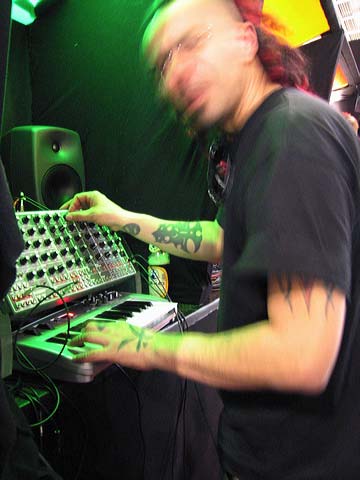 penkopx3527.jpg