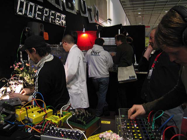 penkopx3687.jpg