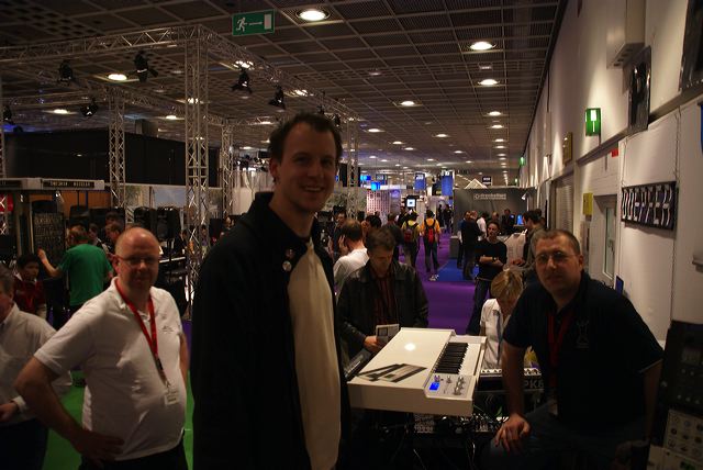 31-03-2007_15-42-15300.jpg